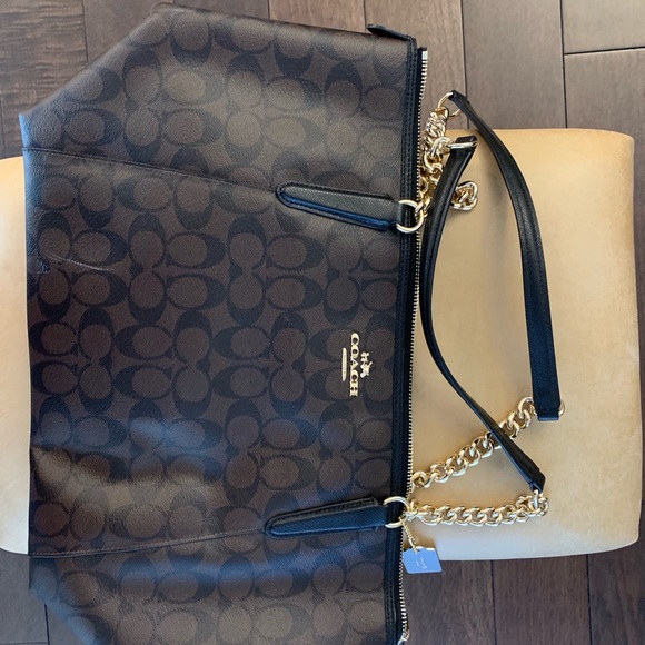 Coach Handbags - Purse Coach Handbags - Purse